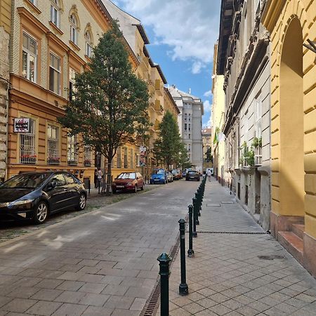 Apartament Maria Topfive With Free Private Parking Budapeszt Zewnętrze zdjęcie